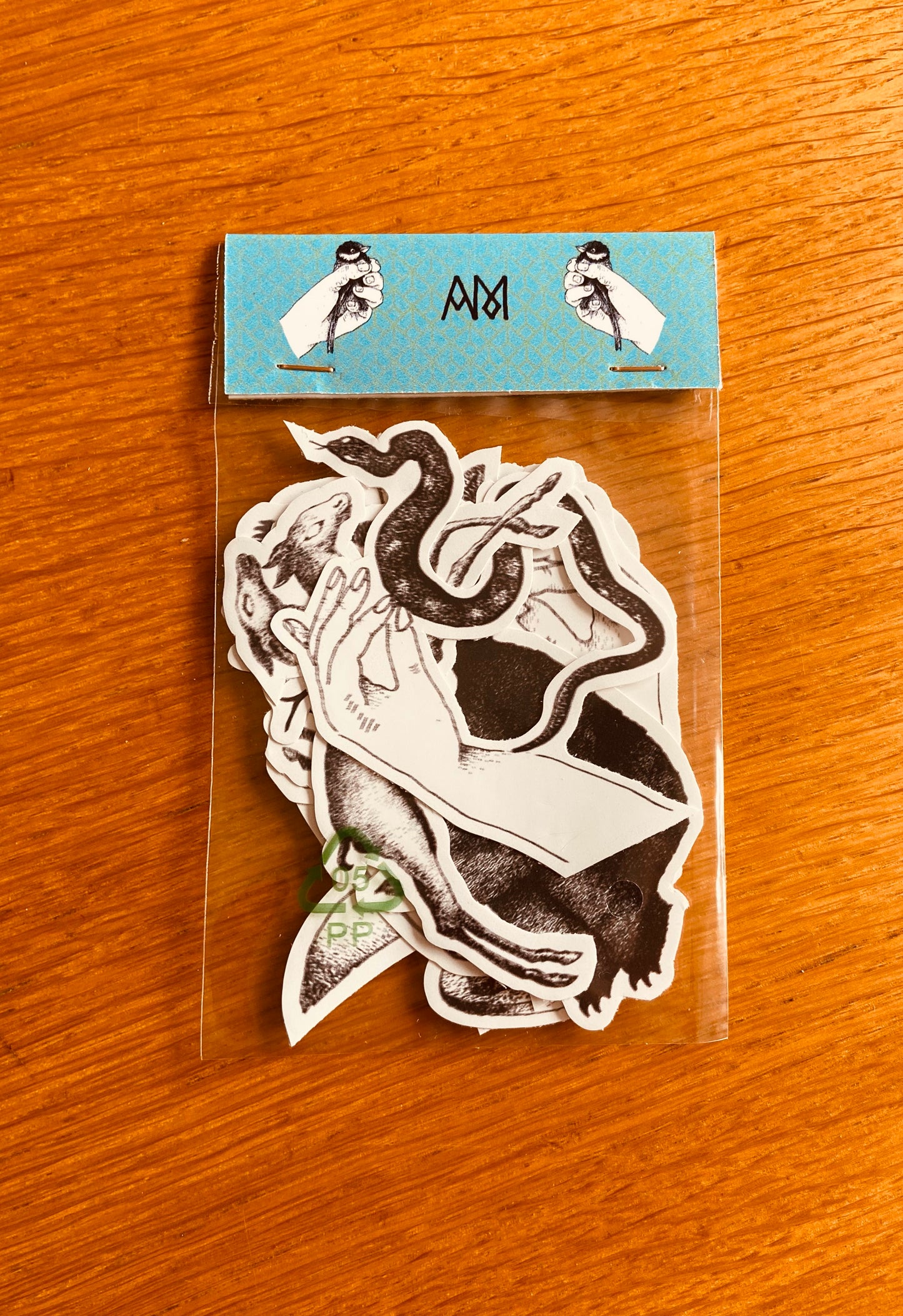 PACK DELUXE CD de « AMBROSIA» - Nouvel album d'Arman Méliès: CD digisleeve + jeu de 11 cartes de tarot, planche de stickers, tapuscrit daté, annoté, signé.