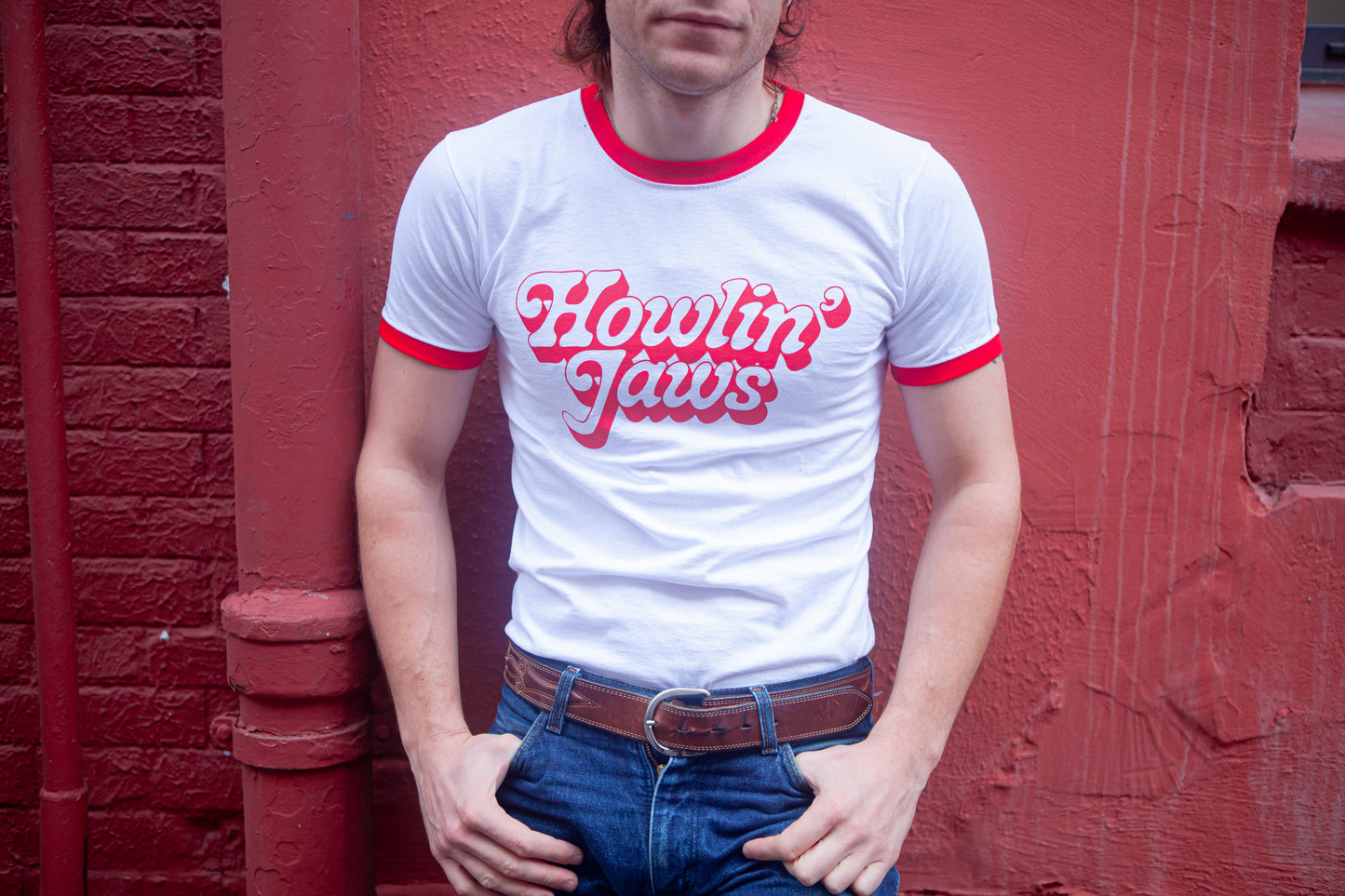 TEE-SHIRT "RINGER" ROUGE ET BLANC, LOGO ROUGE "Half Asleep Half Awake, Howlin' Jaws "