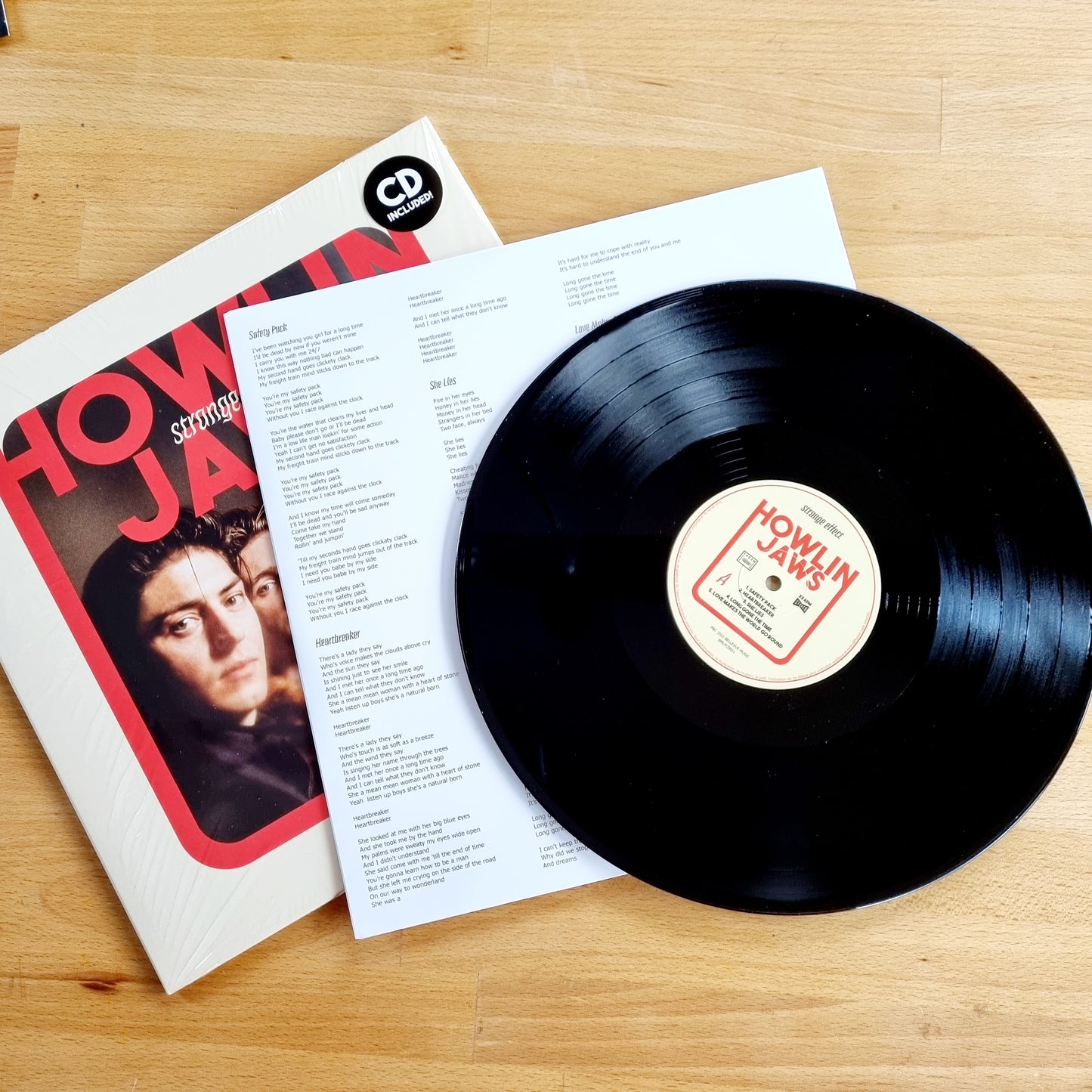 VINYLE 33T de « Strange Effect » (CD inclus !)